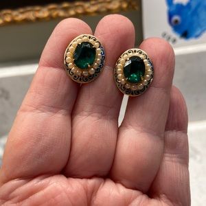 Vintage clear green crystal screw back earrings with pearl bead beading